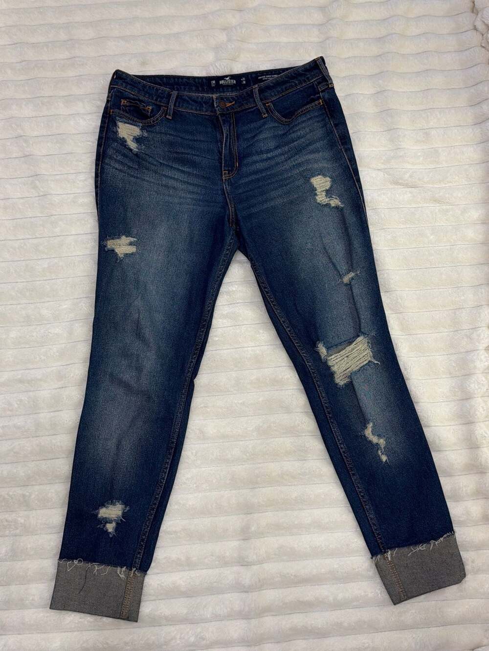 Hollister High Rise Super Skinny Distressed Jeans Size 13R W31 L30 - Picture 2 of 6